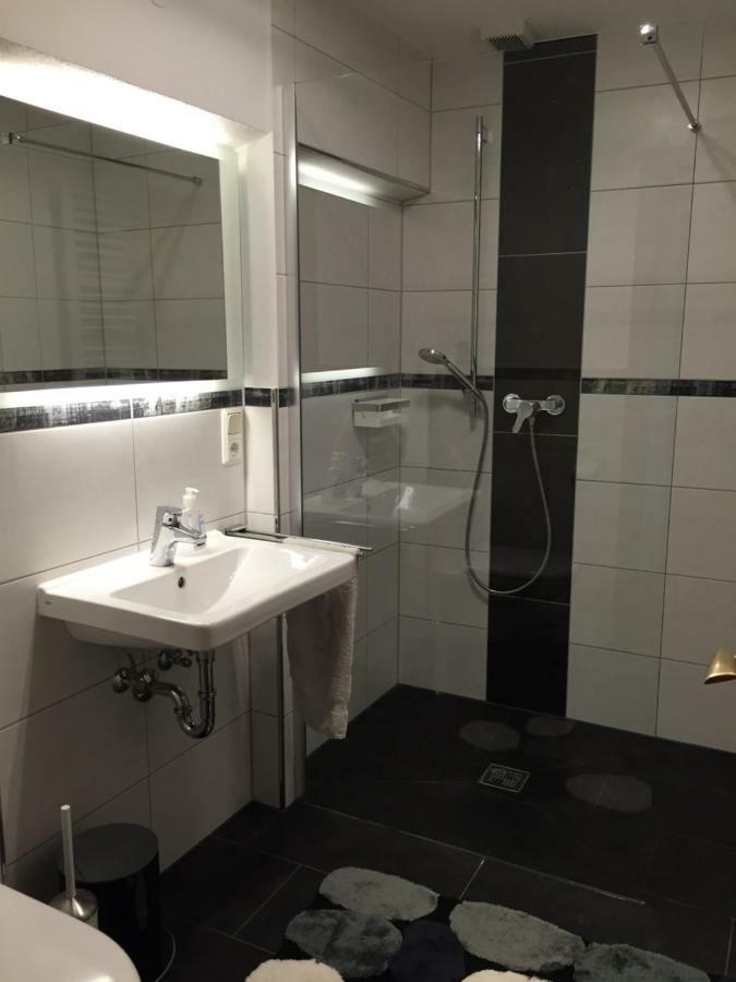Ürzig 'Ferienhaus Mosel' Mit Kostenfreien Oepnv-Ticket מראה חיצוני תמונה